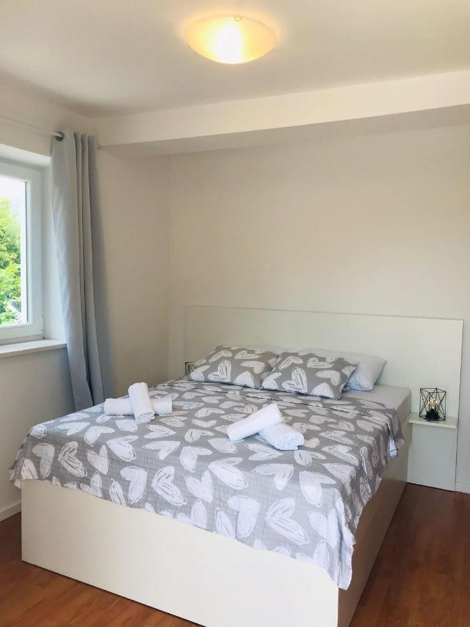 Apartments Endji I Cilipi Ngoại thất bức ảnh